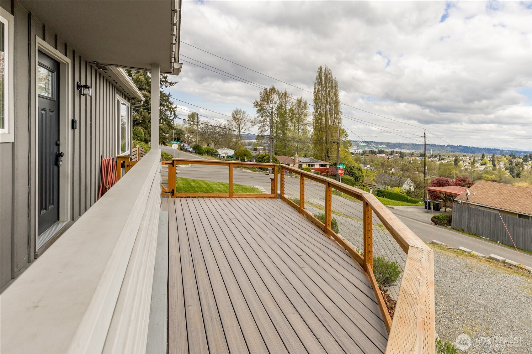 1324 E Fairbanks Street , Tacoma, WA 98404