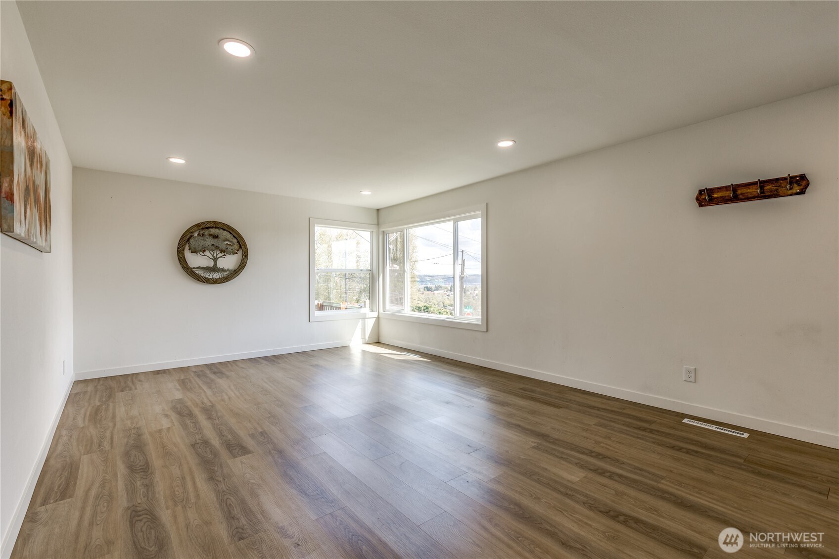 1324 E Fairbanks Street , Tacoma, WA 98404