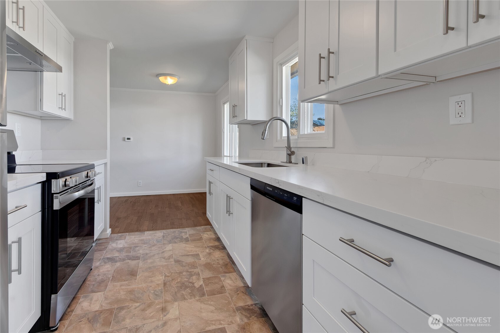 20632 14th Avenue S, SeaTac, WA 98198