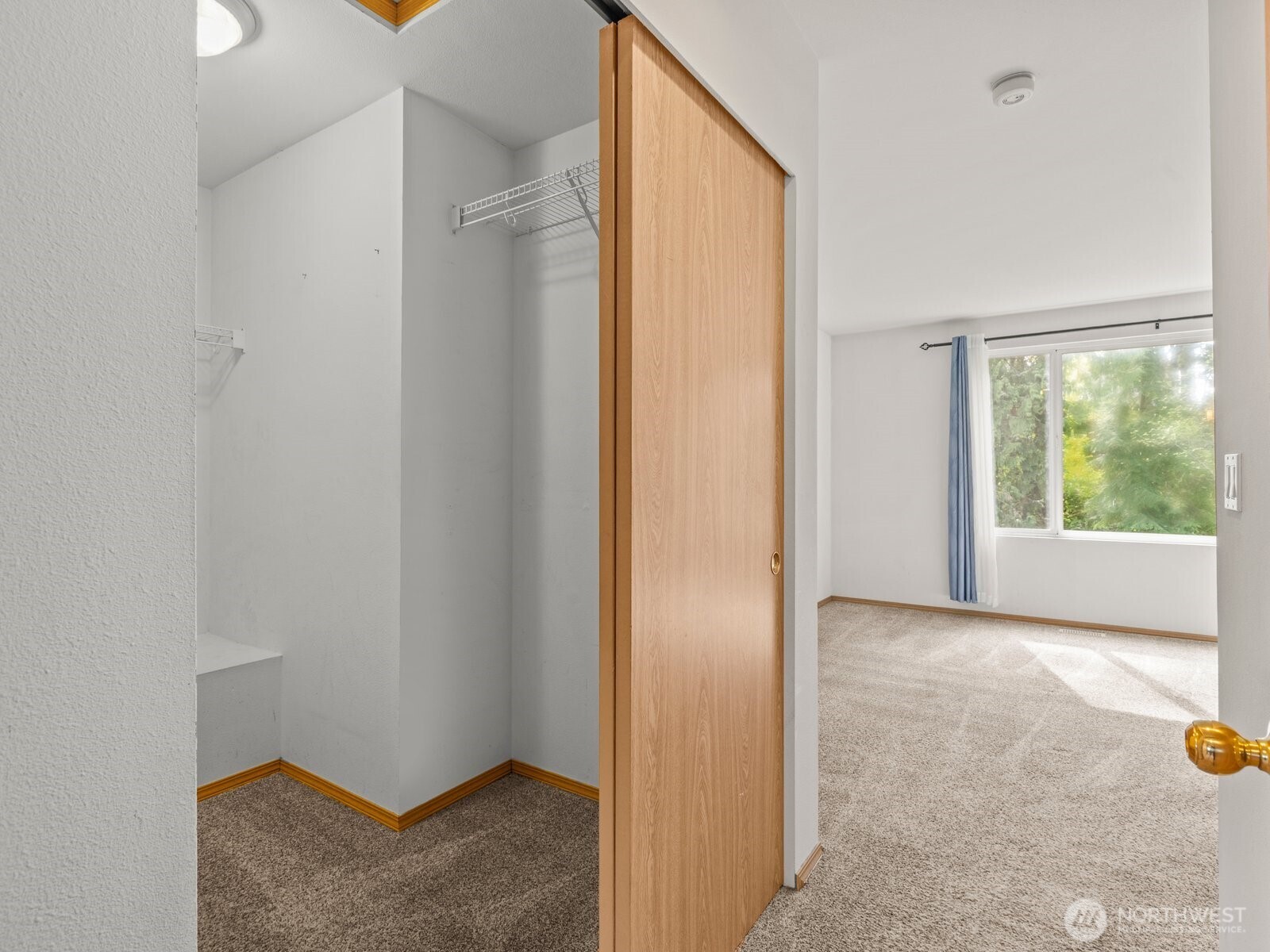 5908 70th Avenue NE, Marysville, WA 98270