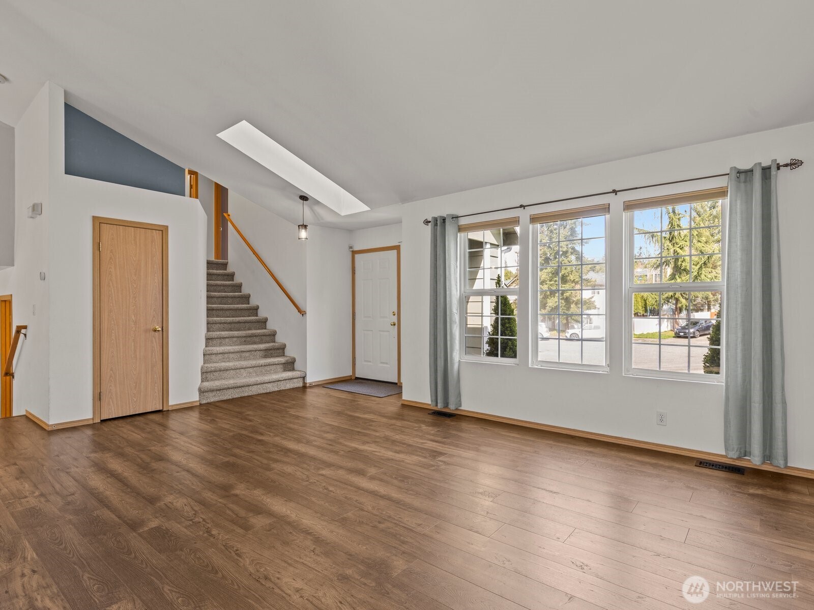 5908 70th Avenue NE, Marysville, WA 98270
