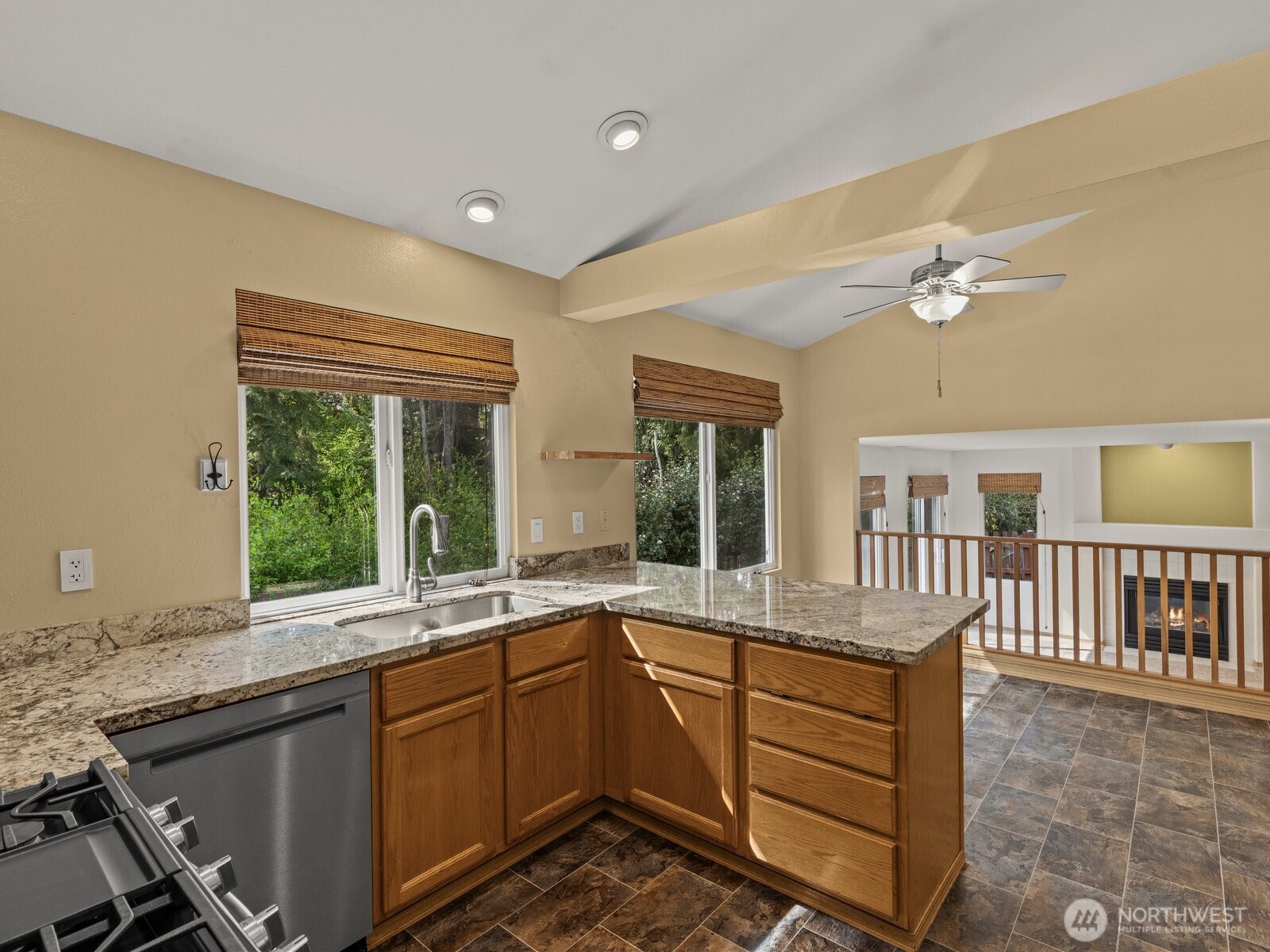 5908 70th Avenue NE, Marysville, WA 98270
