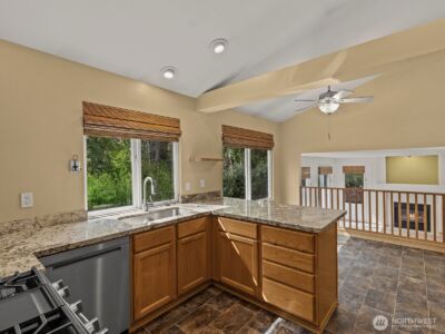5908 70th Avenue NE, Marysville, WA 98270 - Photo 8