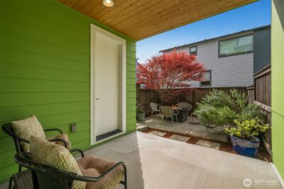 9725 10th Place SW, Seattle, WA 98106 - Photo 34