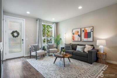 9725 10th Place SW, Seattle, WA 98106 - Photo 5