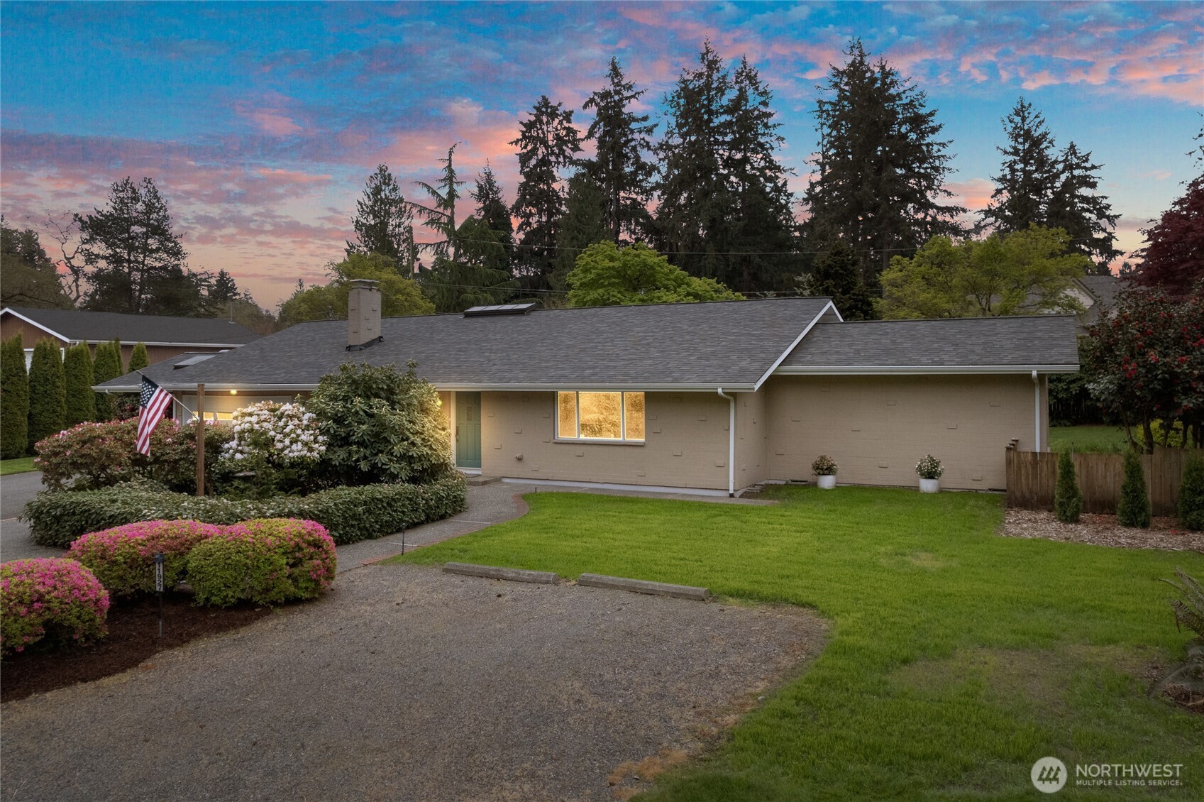 11927 Nyanza Road SW, Lakewood, WA 98499