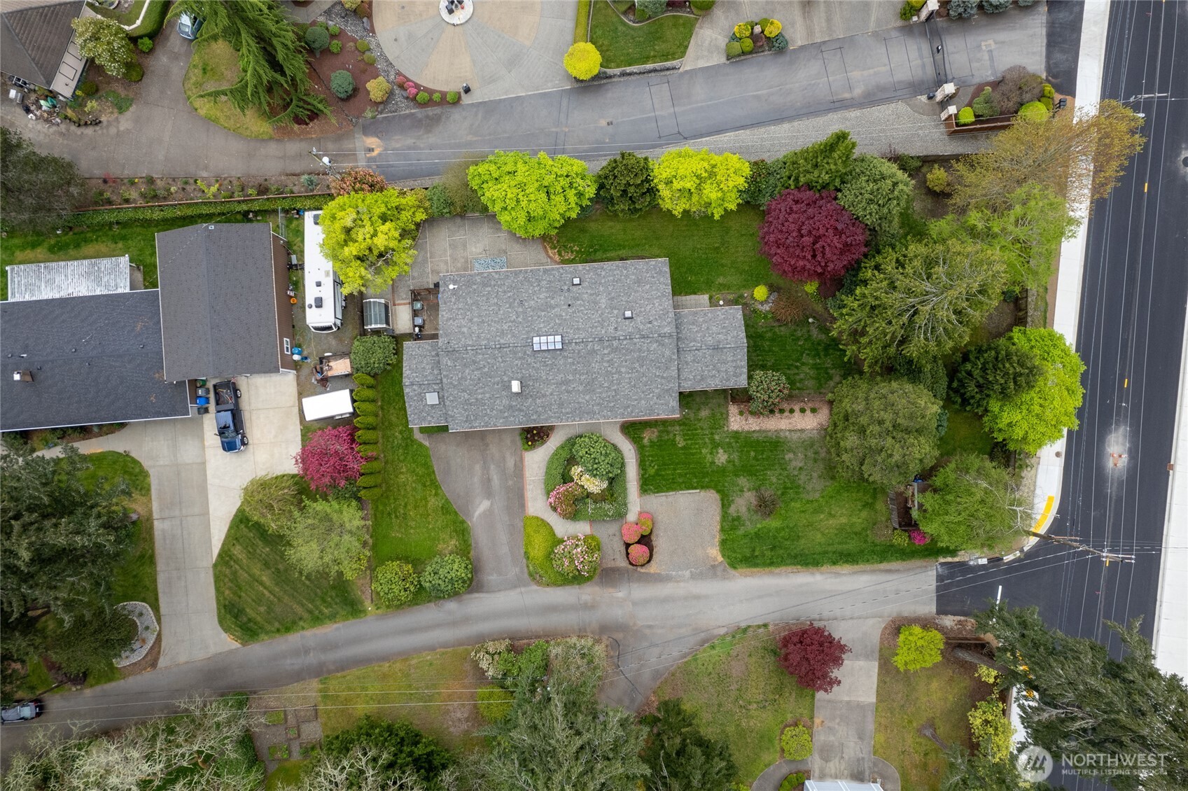 11927 Nyanza Road SW, Lakewood, WA 98499