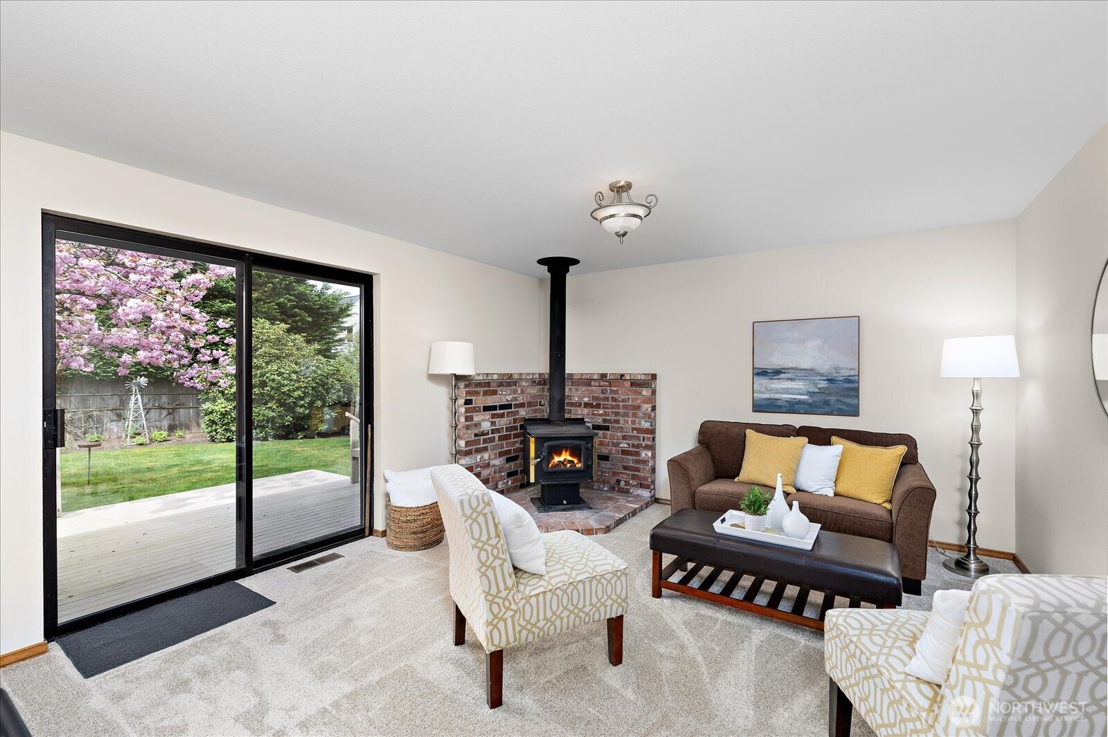 3910 Maple Road , Lynnwood, WA 98037