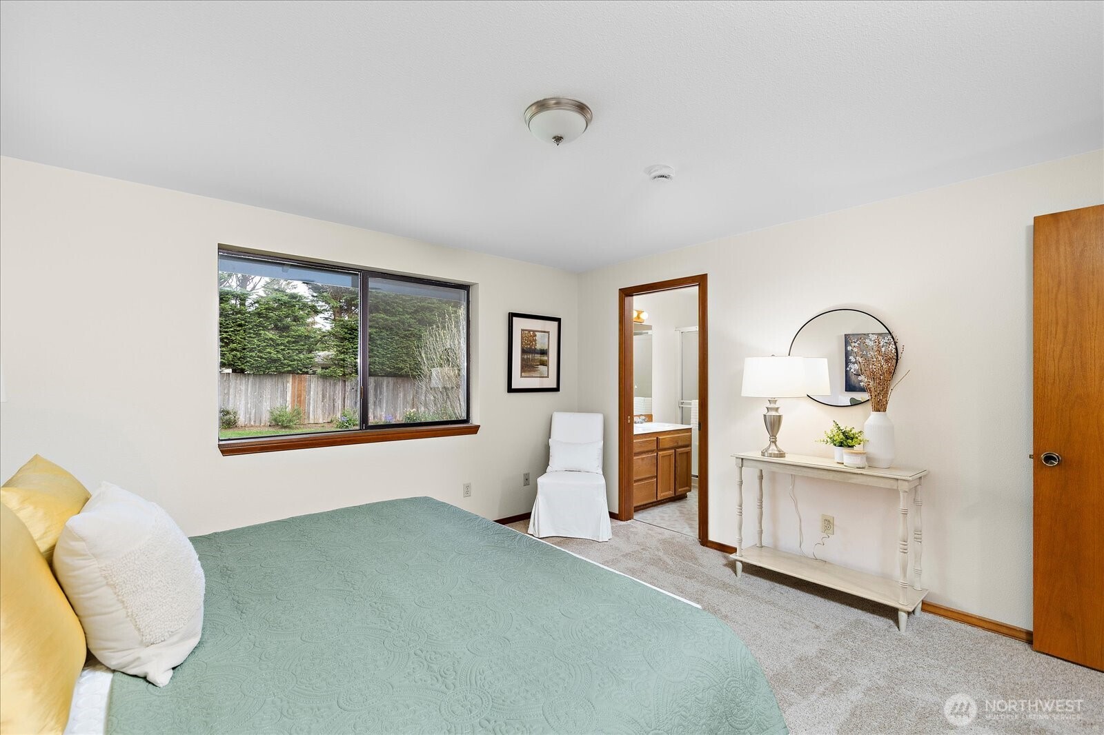 3910 Maple Road , Lynnwood, WA 98037
