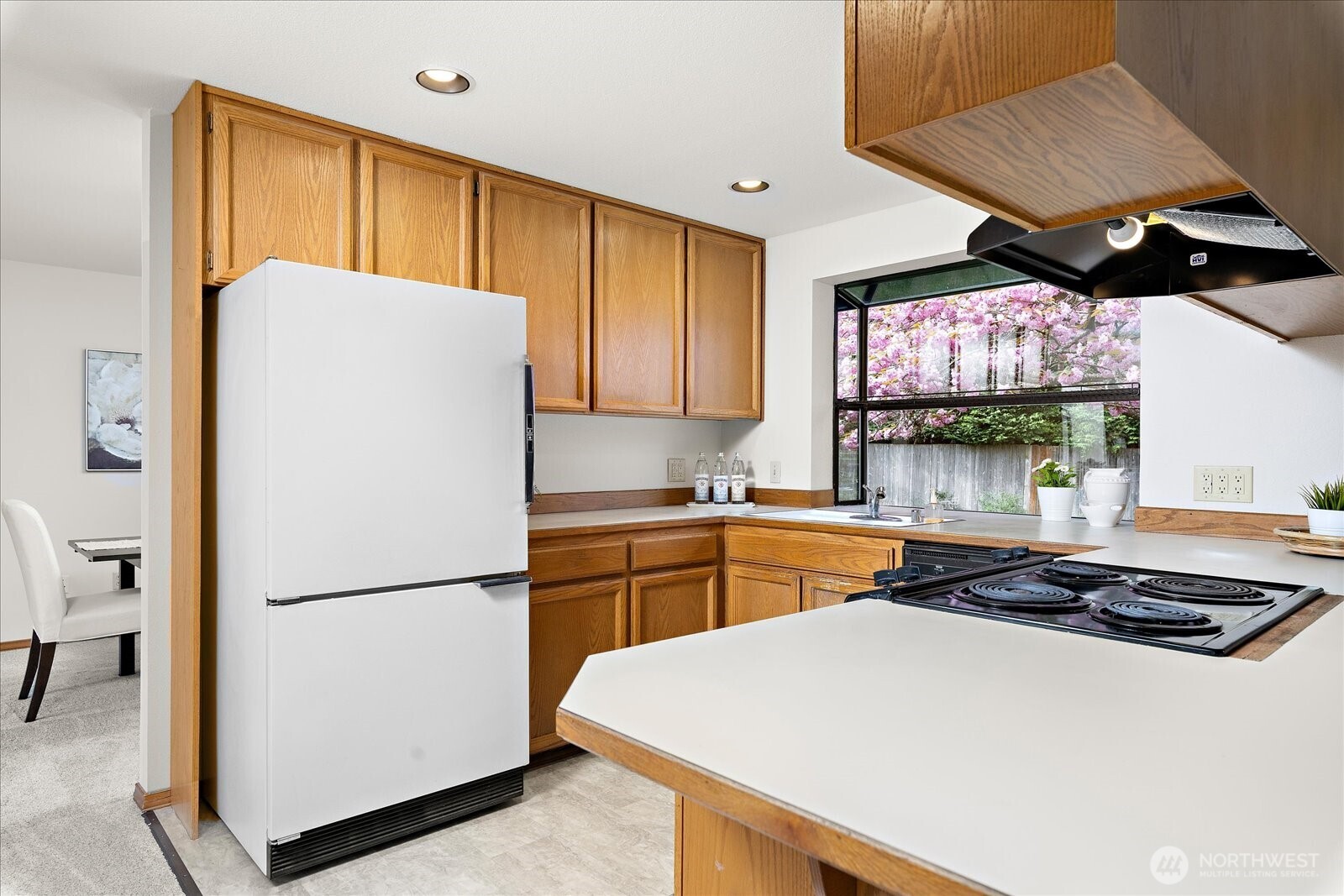 3910 Maple Road , Lynnwood, WA 98037