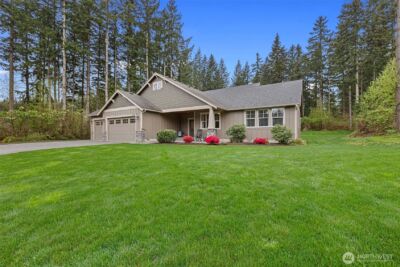 26410 12th Drive NW, Stanwood, WA 98292 - Photo 2