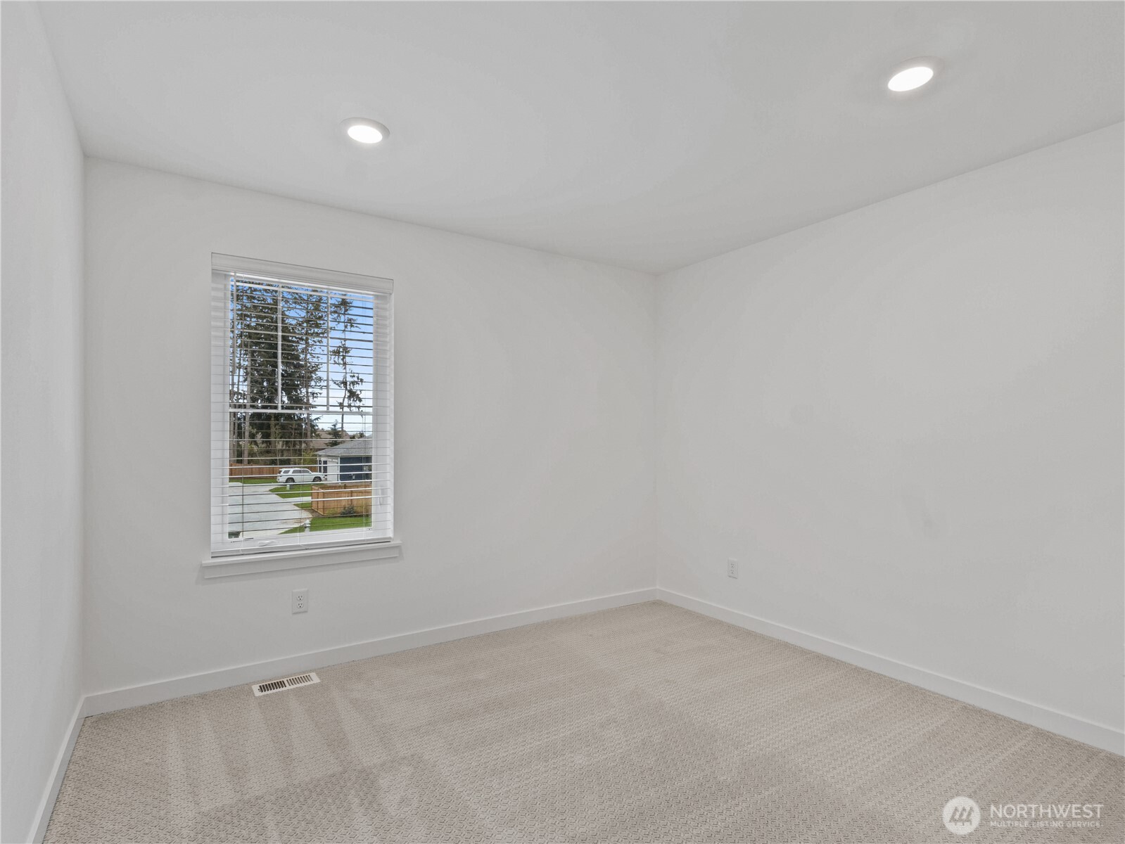 16926 127th Avenue Ct E, Puyallup, WA 98374