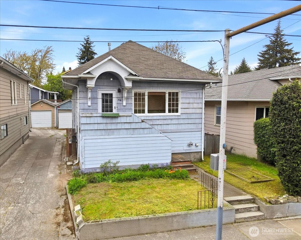 308 NE 50th Street , Seattle, WA 98105