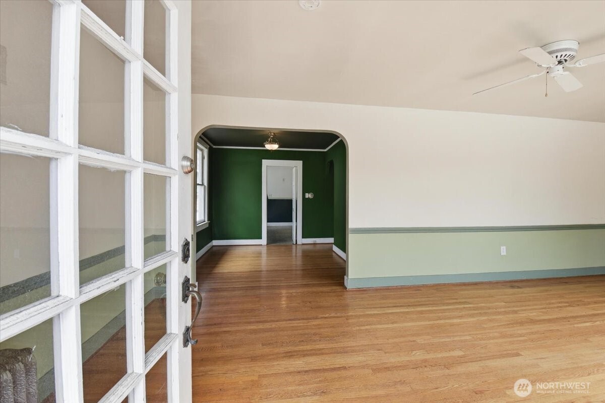 308 NE 50th Street , Seattle, WA 98105