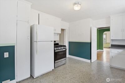308 NE 50th Street , Seattle, WA 98105 - Photo 9
