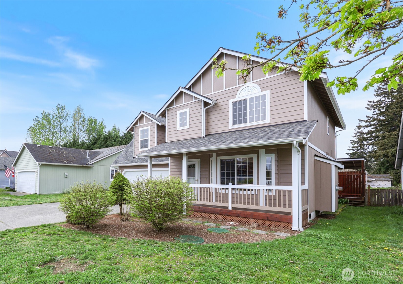 15811 90th Street SE, Yelm, WA 98597-8622