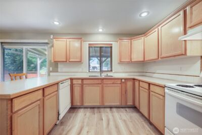 15811 90th Street SE, Yelm, WA 98597-8622 - Photo 11