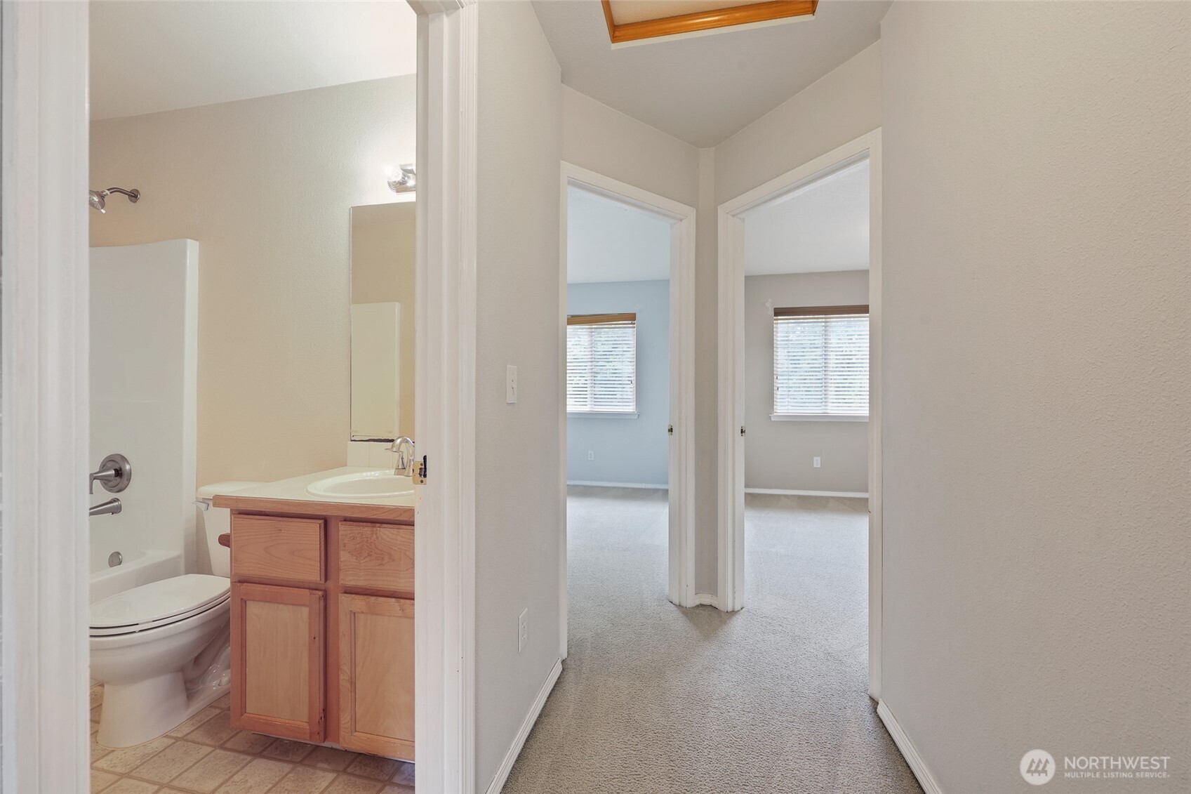 15811 90th Street SE, Yelm, WA 98597-8622