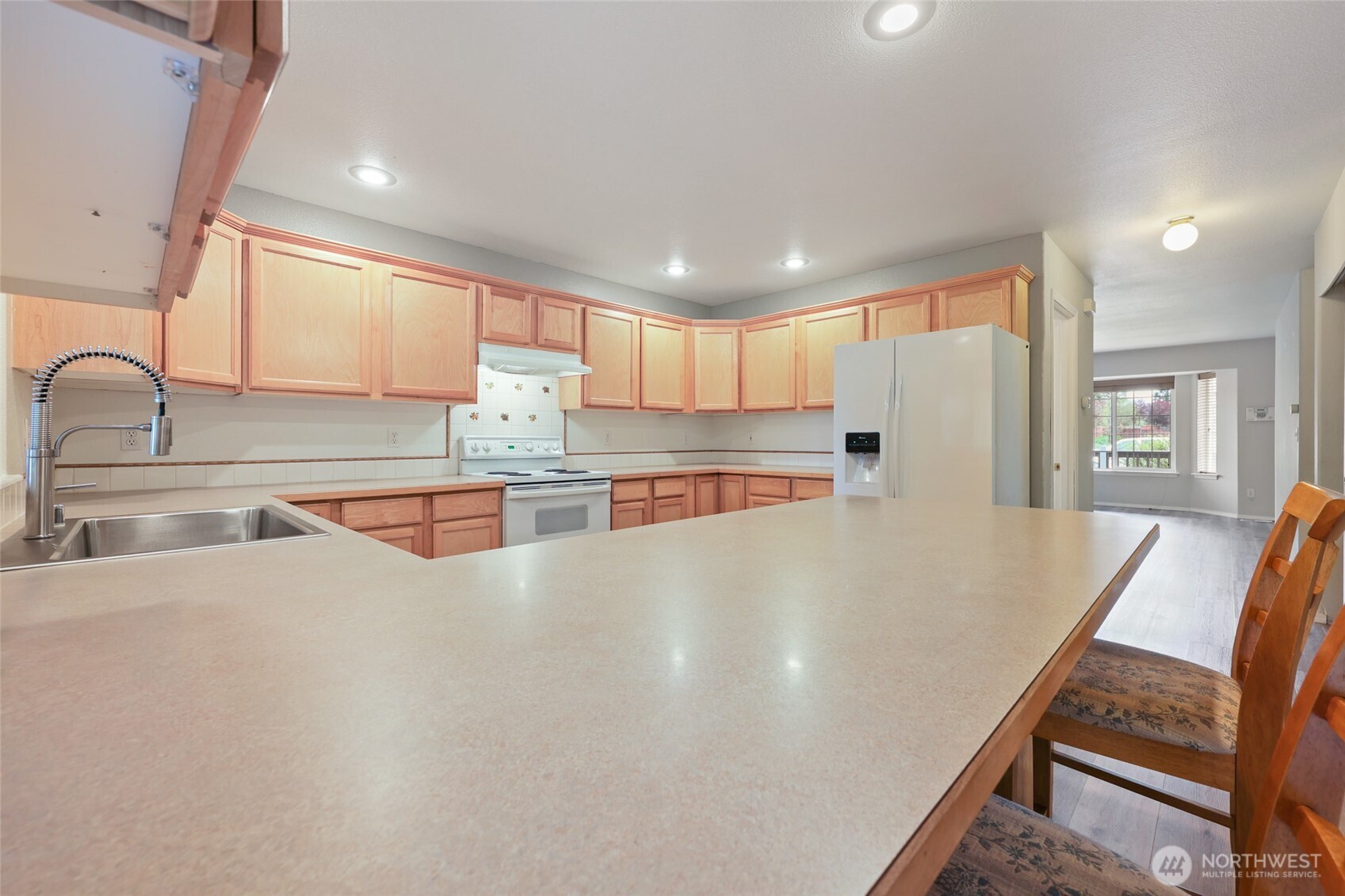 15811 90th Street SE, Yelm, WA 98597-8622