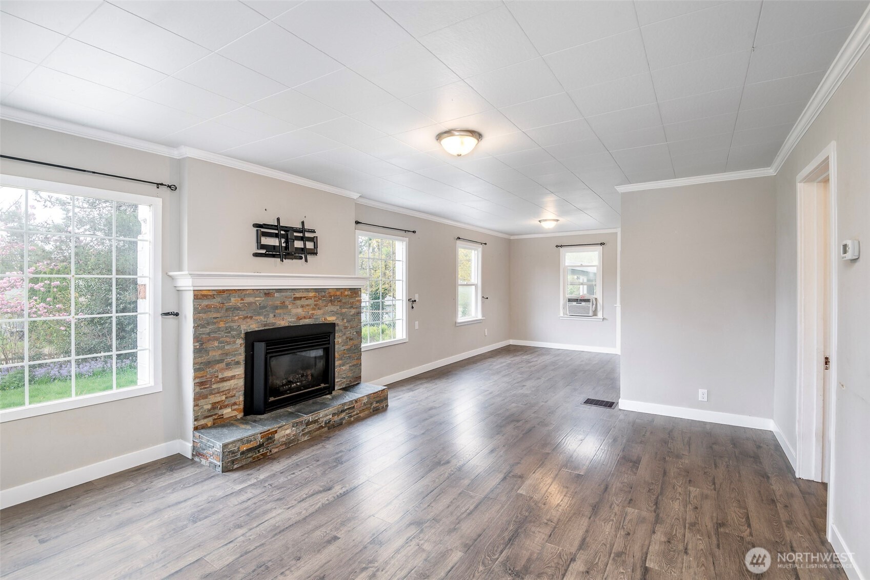 505 W Harvard Avenue , Shelton, WA 98584