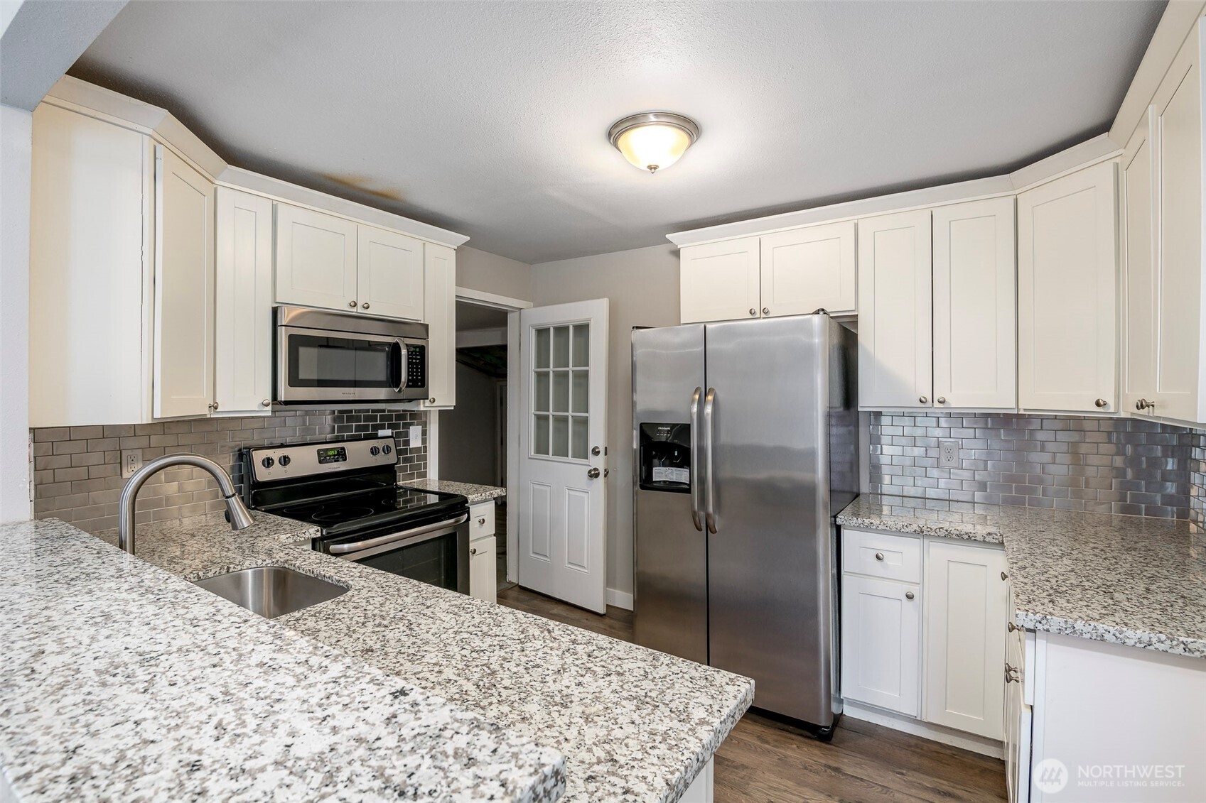 505 W Harvard Avenue , Shelton, WA 98584