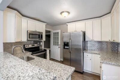 505 W Harvard Avenue , Shelton, WA 98584 - Photo 6