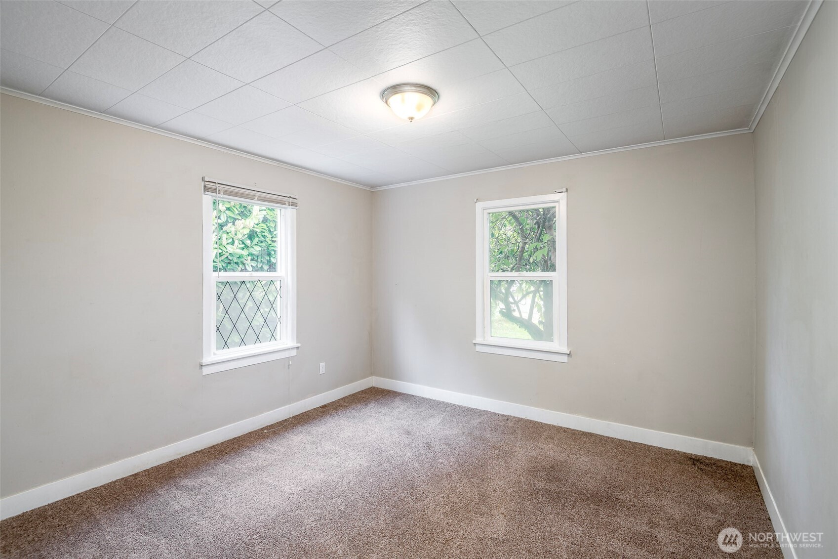 505 W Harvard Avenue , Shelton, WA 98584