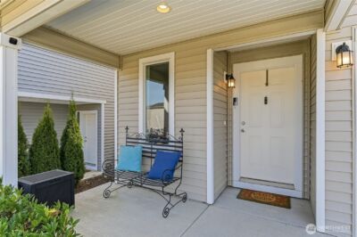 7142 42nd Place NE, Marysville, WA 98270 - Photo 2