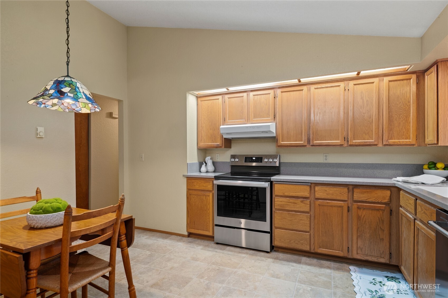 9421 175th Street Ct E, Puyallup, WA 98375-2059