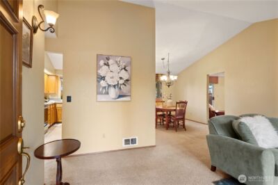 9421 175th Street Ct E, Puyallup, WA 98375-2059 - Photo 3