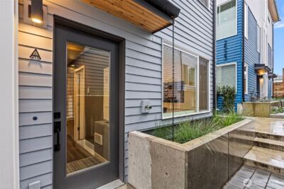 2527 29th Avenue S #A, Seattle, WA 98144 - Photo 2