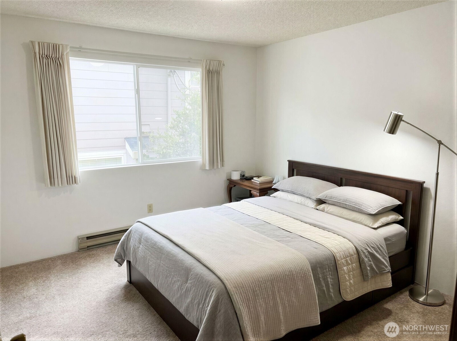 8848 Interlake Avenue N, Seattle, WA 98103