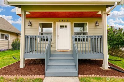 3827 S Cushman Avenue , Tacoma, WA 98418