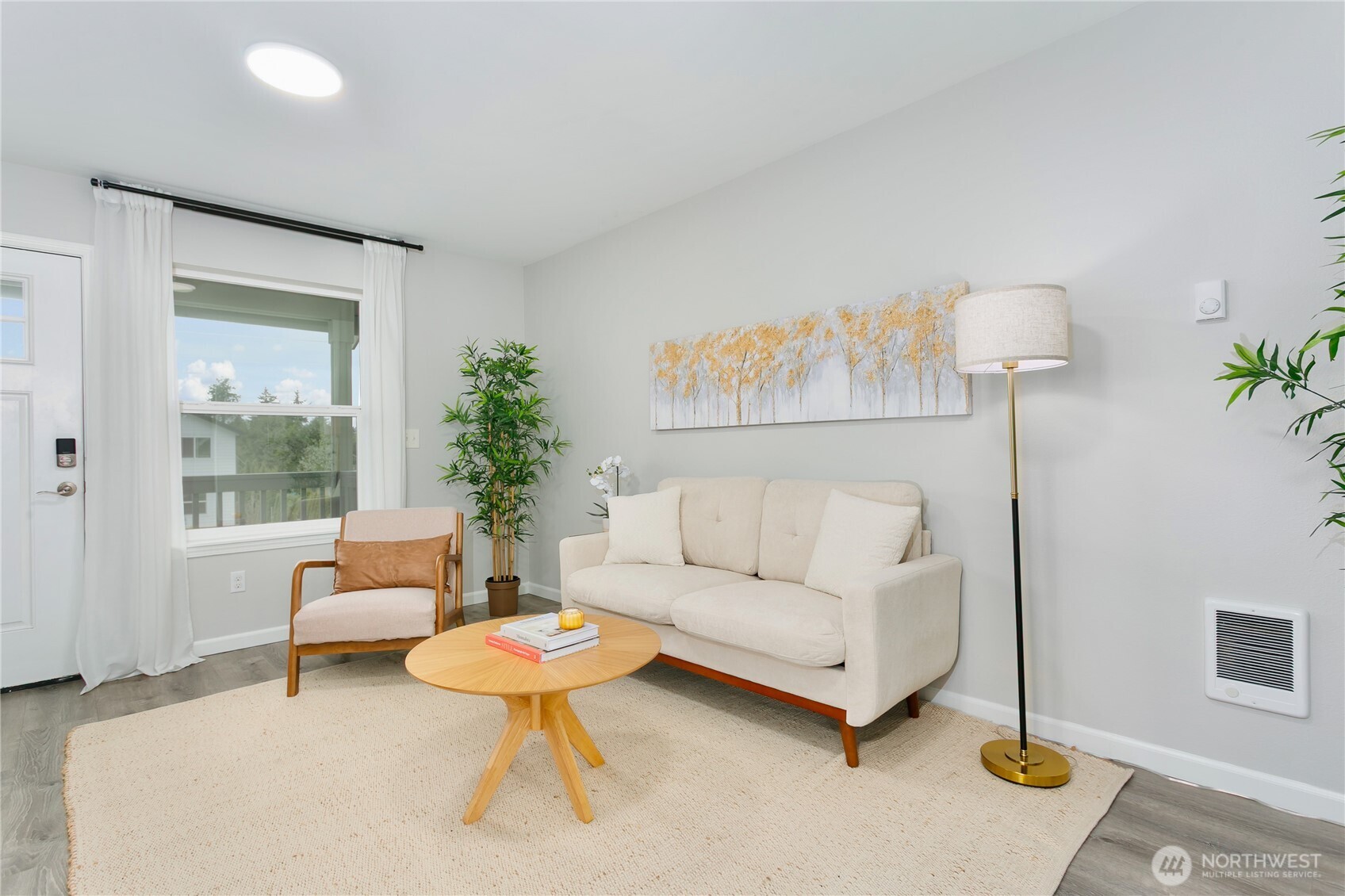 3827 S Cushman Avenue , Tacoma, WA 98418