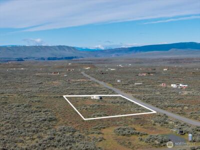 7135 Coyote Trail , Ephrata, WA 98823 - Photo 2