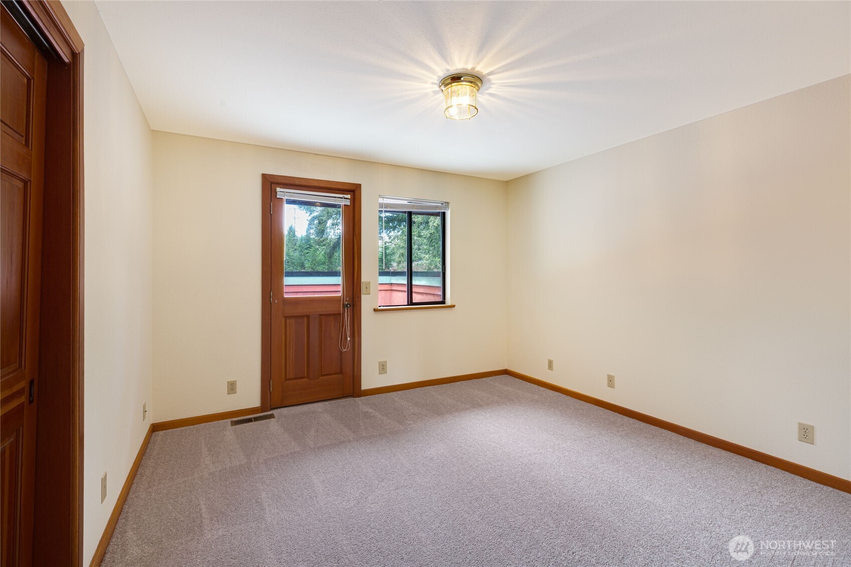 25800 NE Port Gamble Road NE, Poulsbo, WA 98370