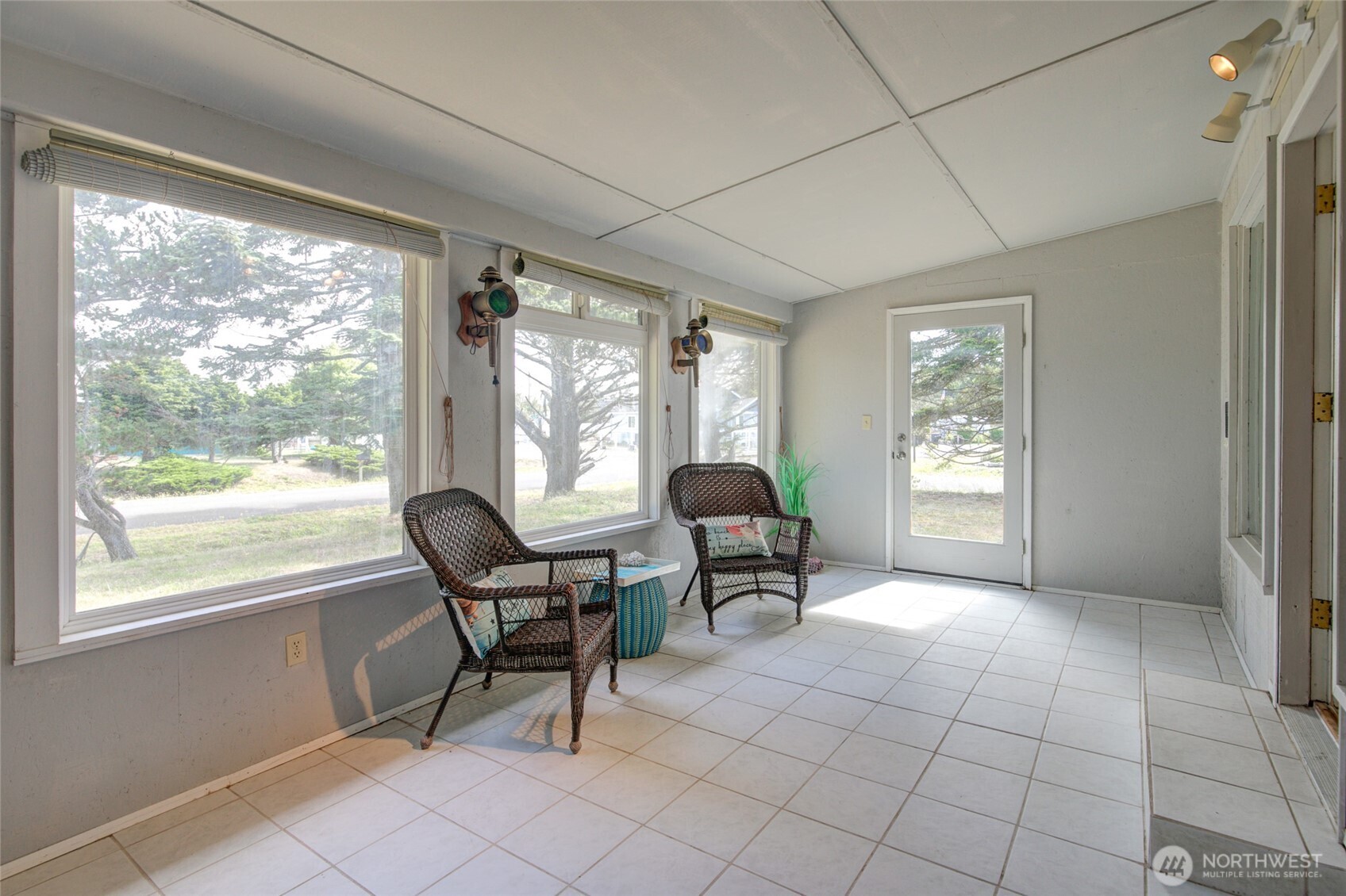 199 S Narwhal Loop SW, Ocean Shores, WA 98569