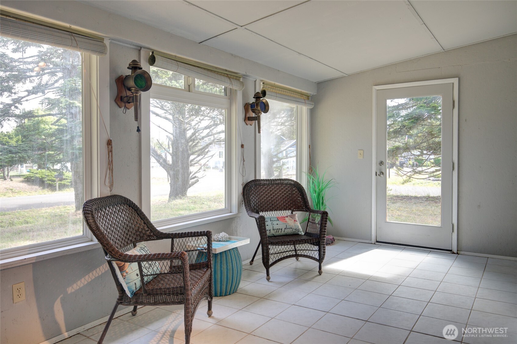 199 S Narwhal Loop SW, Ocean Shores, WA 98569