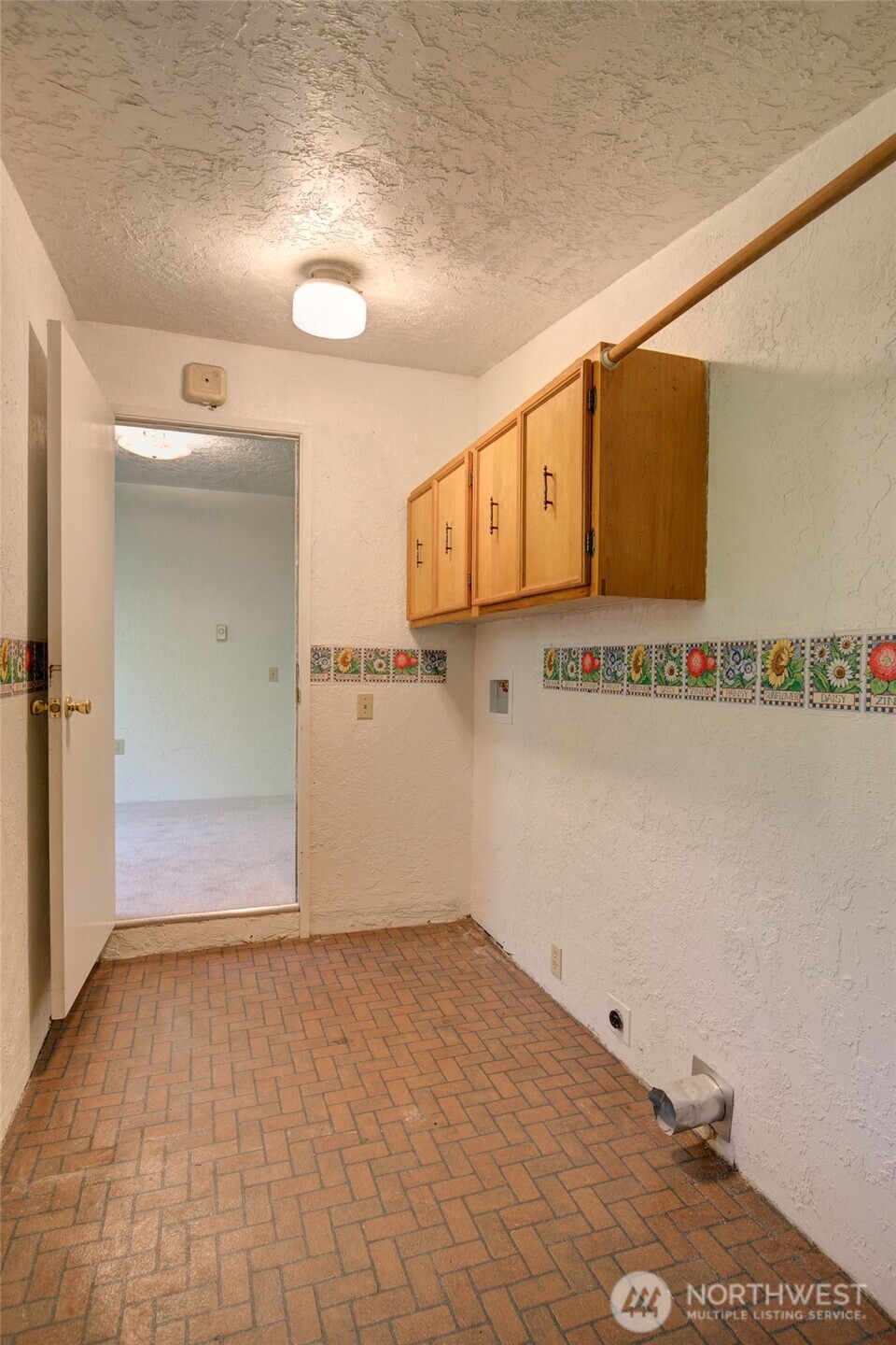 199 S Narwhal Loop SW, Ocean Shores, WA 98569
