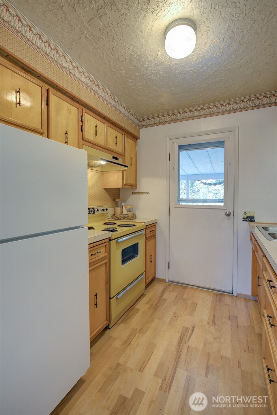 199 S Narwhal Loop SW, Ocean Shores, WA 98569