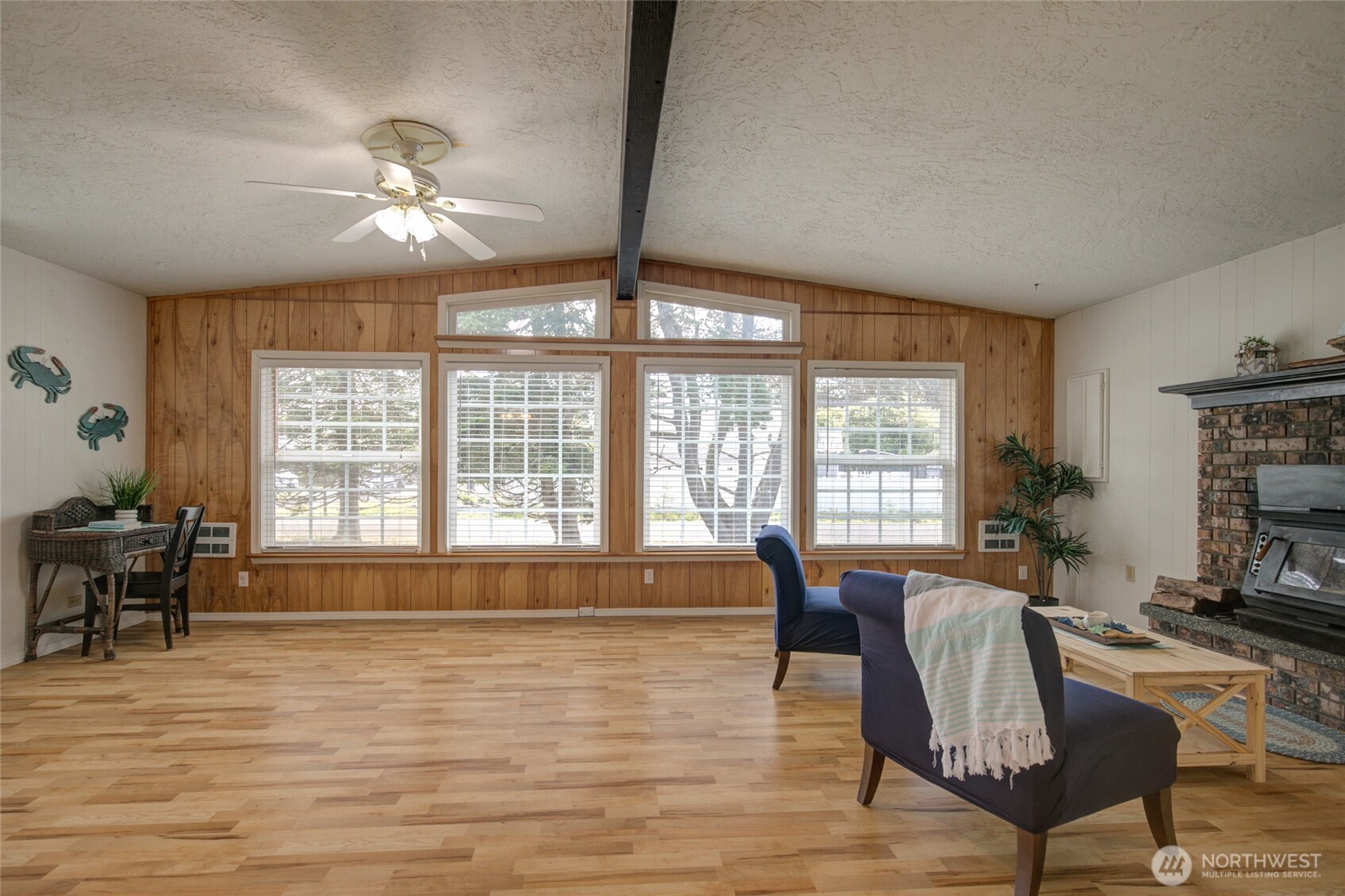 199 S Narwhal Loop SW, Ocean Shores, WA 98569
