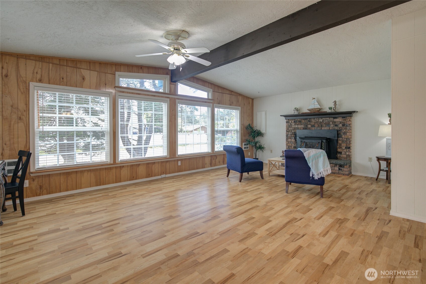 199 S Narwhal Loop SW, Ocean Shores, WA 98569