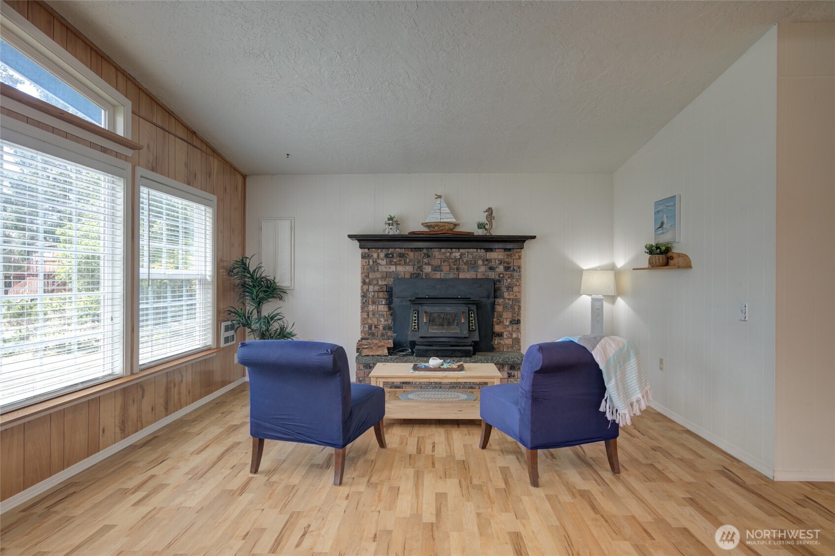 199 S Narwhal Loop SW, Ocean Shores, WA 98569