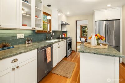 6856 17th Avenue NE, Seattle, WA 98115-6845 - Photo 9