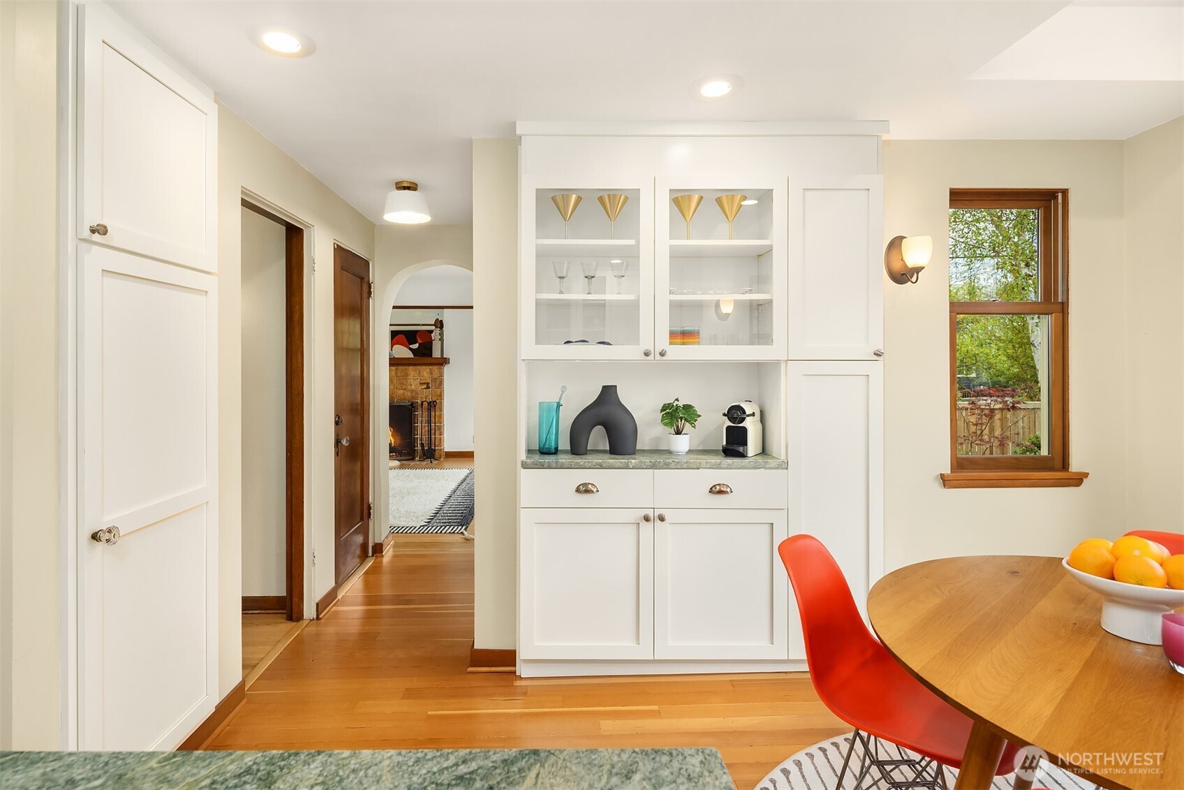 6856 17th Avenue NE, Seattle, WA 98115-6845