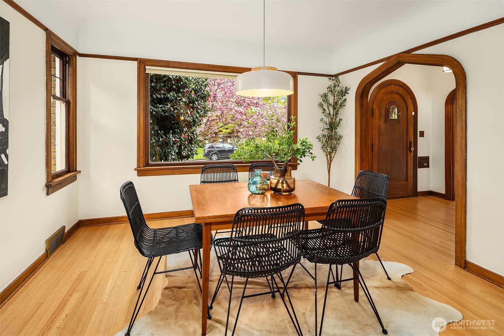 6856 17th Avenue NE, Seattle, WA 98115-6845