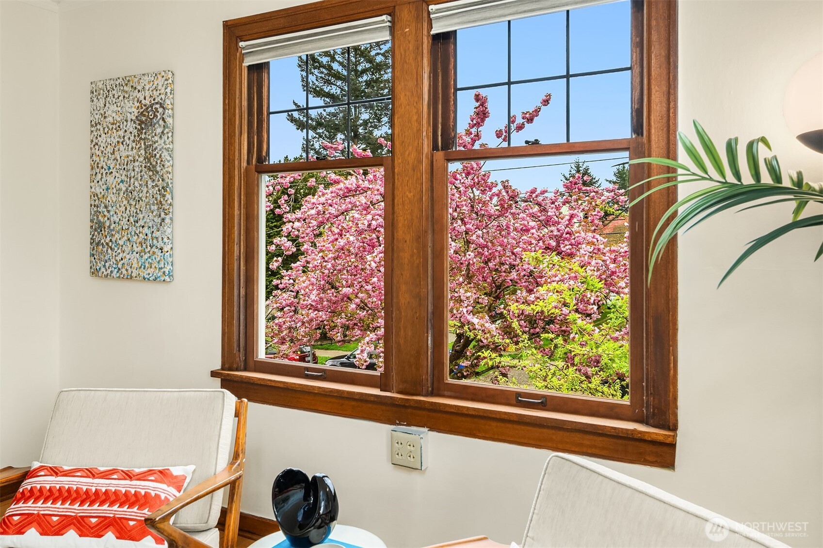 6856 17th Avenue NE, Seattle, WA 98115-6845