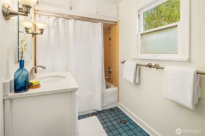 6856 17th Avenue NE, Seattle, WA 98115-6845 - Photo 29
