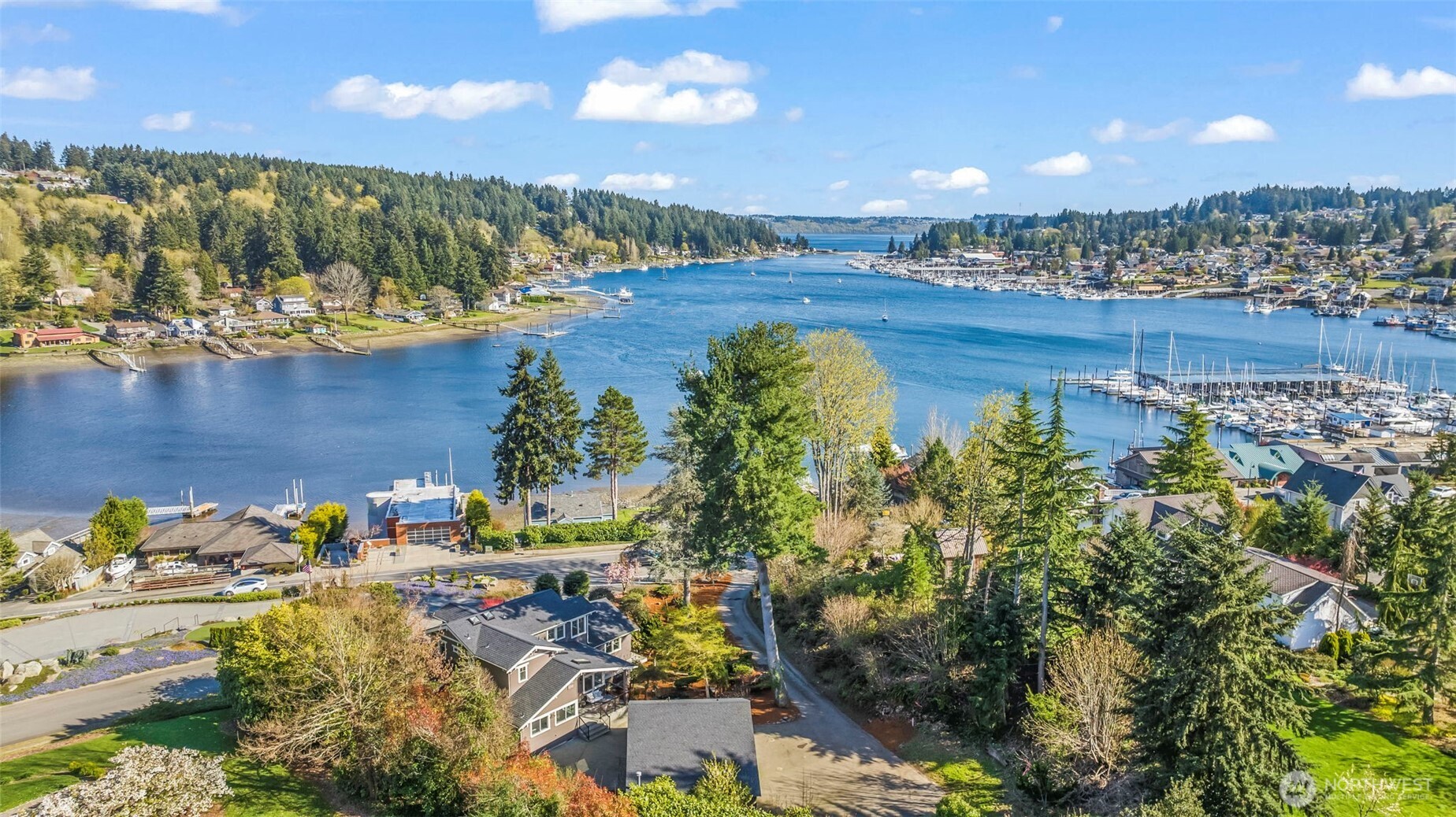 10339 Driftwood Avenue , Gig Harbor, WA 98332