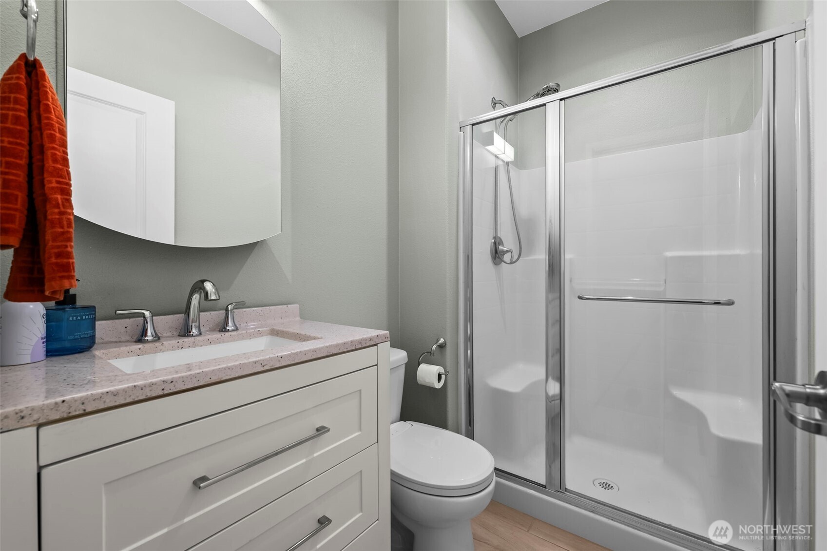 10339 Driftwood Avenue , Gig Harbor, WA 98332